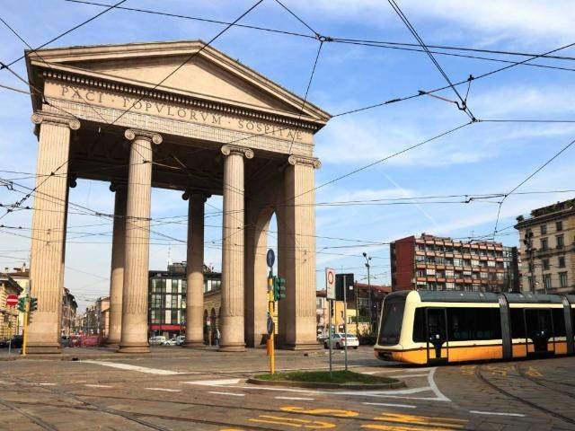 appartamento in vendita a Milano in zona Porta Ticinese