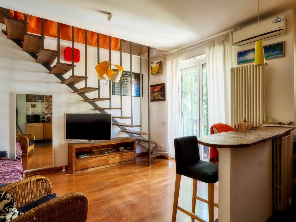 appartamento in vendita a Milano in zona Centro Direzionale