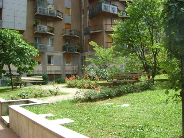appartamento in vendita a Milano in zona Solari