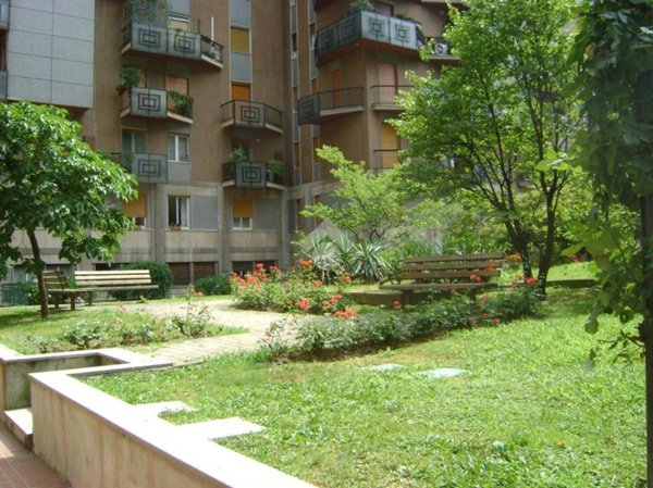 appartamento in vendita a Milano in zona Solari