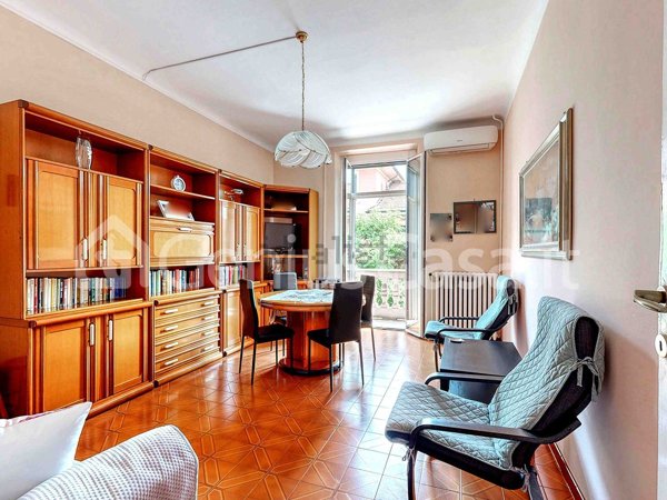 appartamento in vendita a Milano in zona Porta Genova