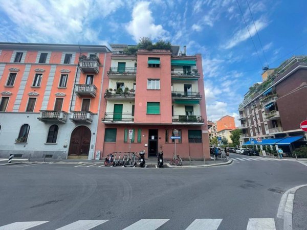 appartamento in vendita a Milano in zona Dergano