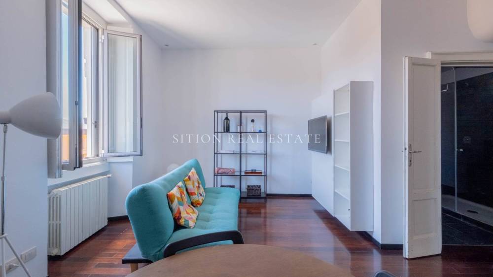 appartamento in vendita a Milano in zona Porta Genova