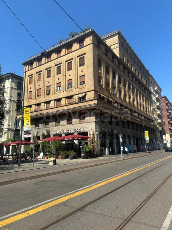 appartamento in vendita a Milano in zona Porta Venezia