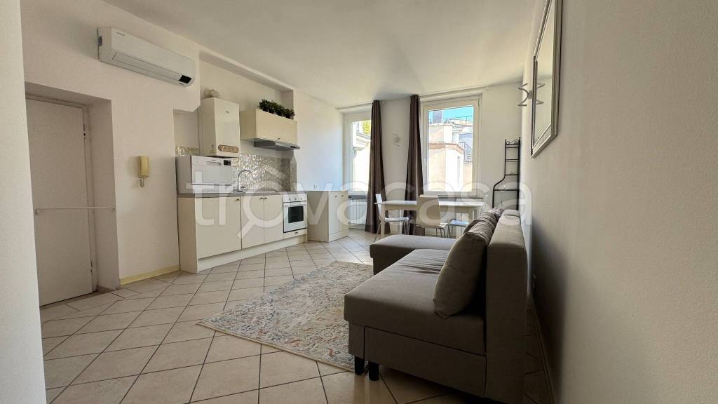 appartamento in vendita a Milano in zona Porta Venezia