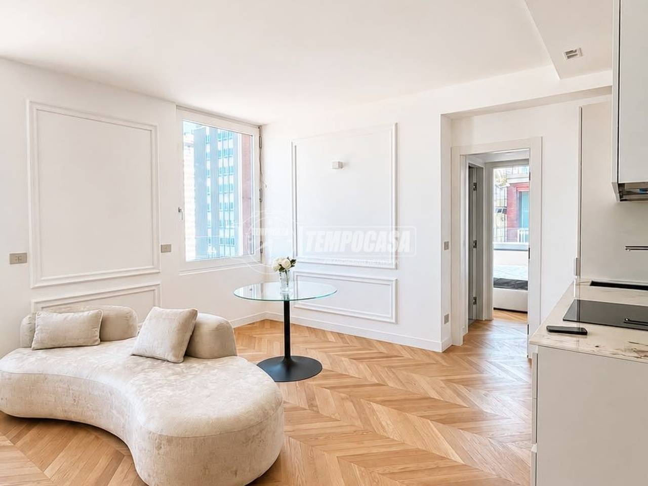 appartamento in vendita a Milano in zona Porta Nuova