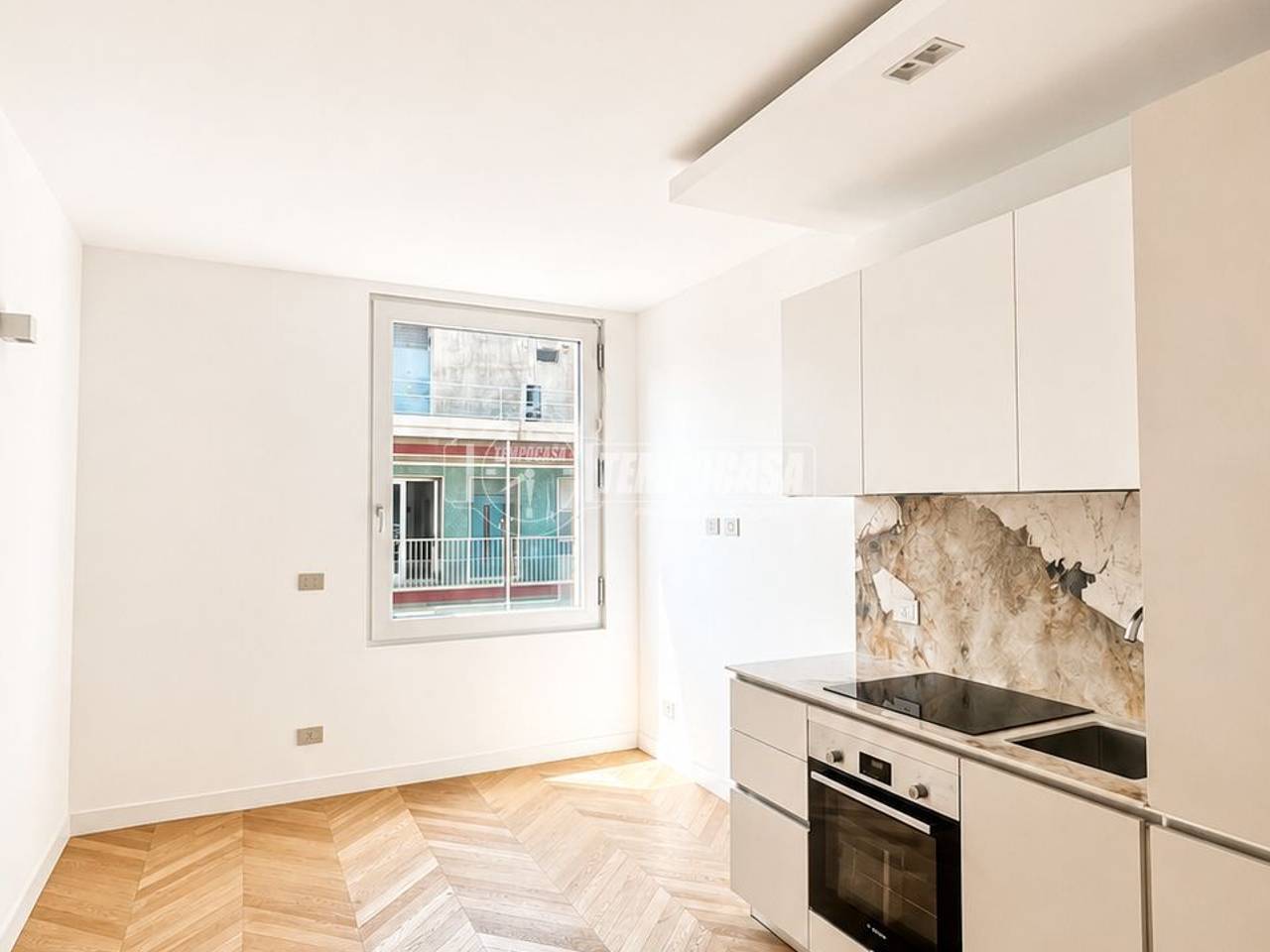 appartamento in vendita a Milano in zona Porta Nuova