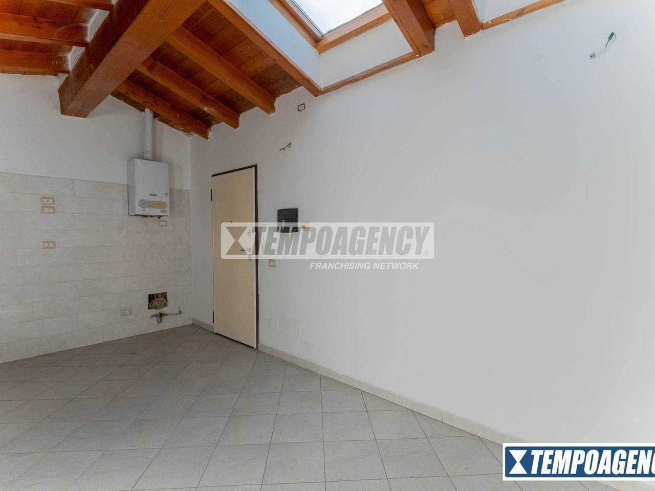 appartamento in vendita a Milano in zona Garegnano