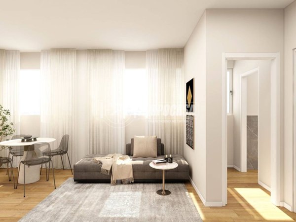 appartamento in vendita a Milano in zona Corvetto