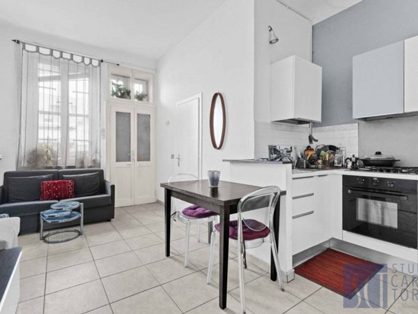 appartamento in vendita a Milano in zona San Cristoforo