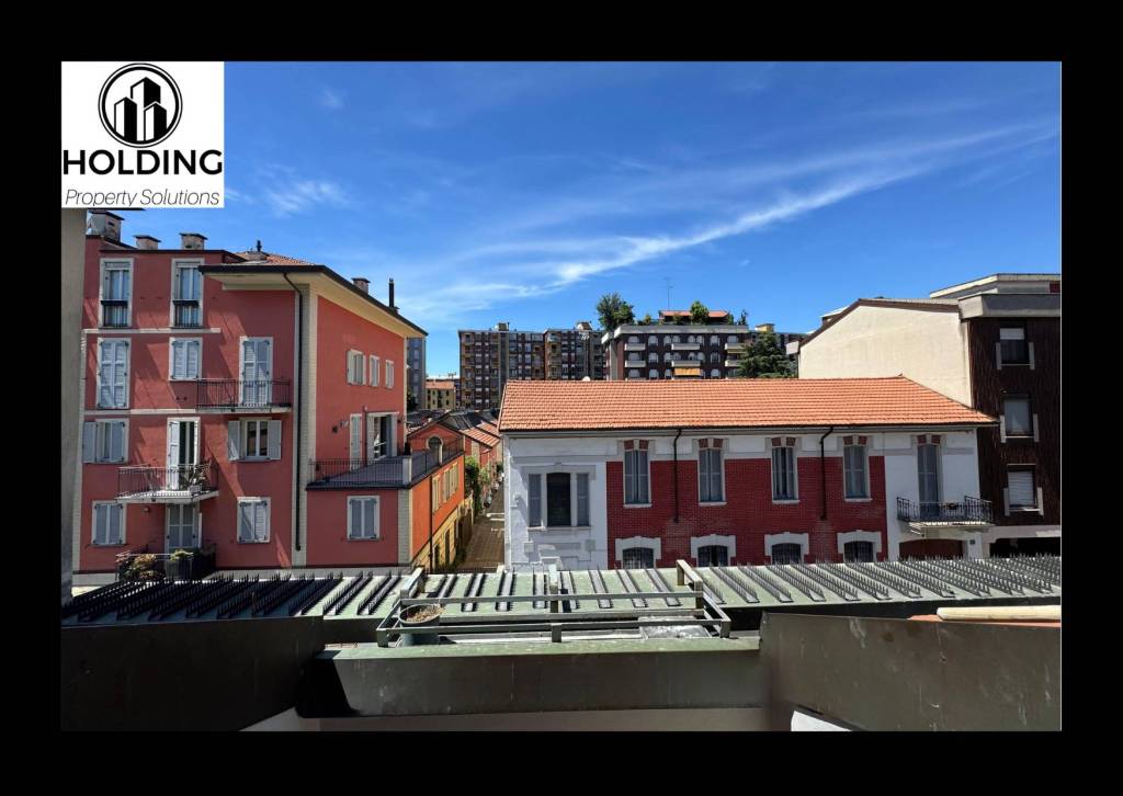 appartamento in vendita a Milano in zona Piazzale Lodi