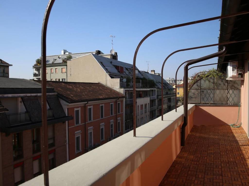 appartamento in vendita a Milano in zona Conchetta