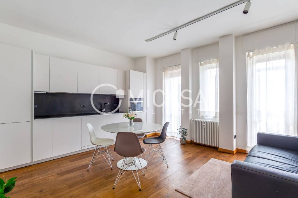 appartamento in vendita a Milano in zona Isola