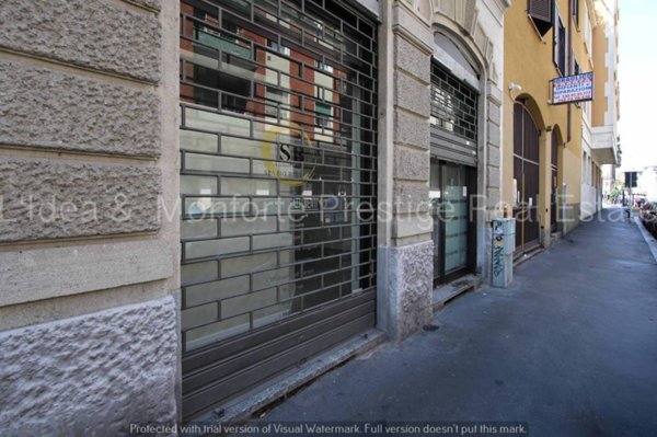 negozio in vendita a Milano in zona Porta Romana