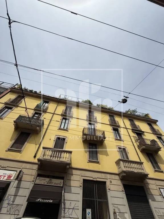 negozio in vendita a Milano in zona Porta Vittoria
