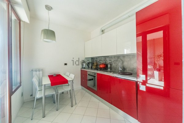 appartamento in vendita a Milano in zona Crescenzago