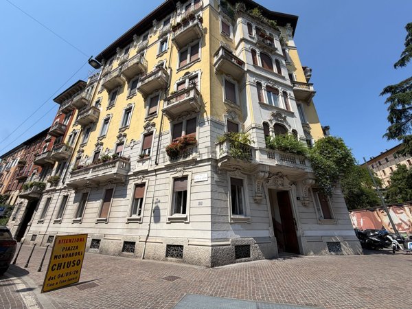 appartamento in vendita a Milano in zona Porta Lodovica