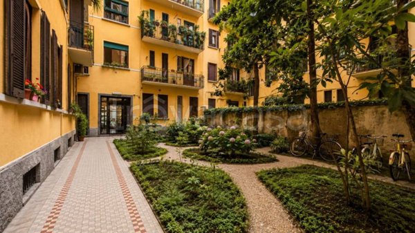 appartamento in vendita a Milano in zona Città Studi