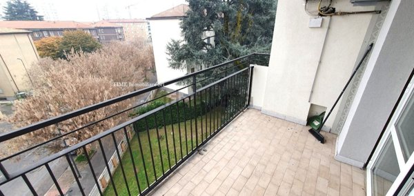 appartamento in vendita a Milano in zona Corvetto