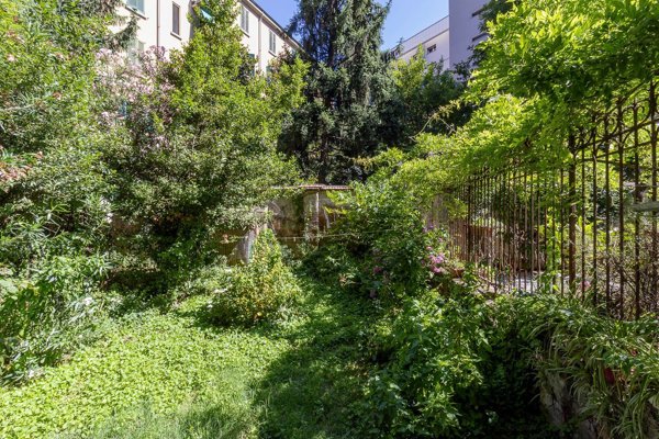 appartamento in vendita a Milano in zona XXII Marzo
