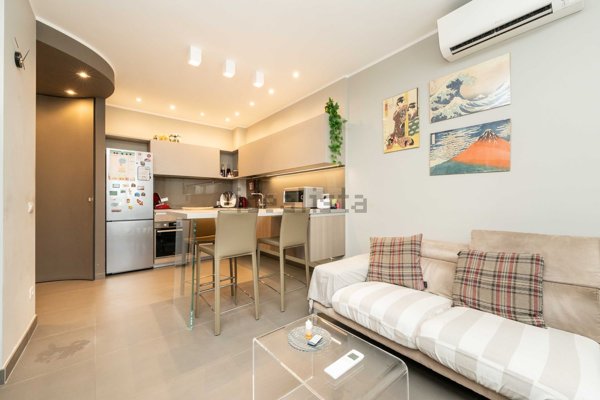appartamento in vendita a Milano in zona Montalbino