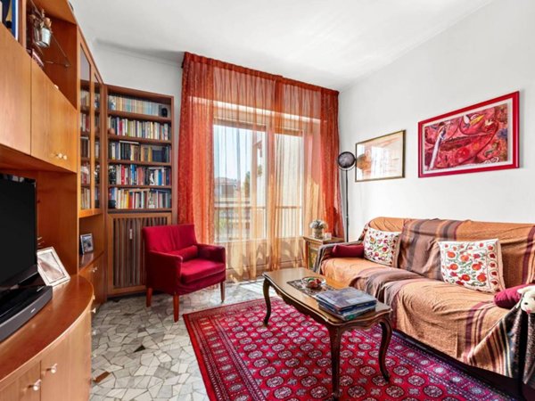 appartamento in vendita a Milano in zona Città Studi