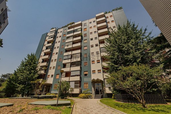 appartamento in vendita a Milano in zona Turro