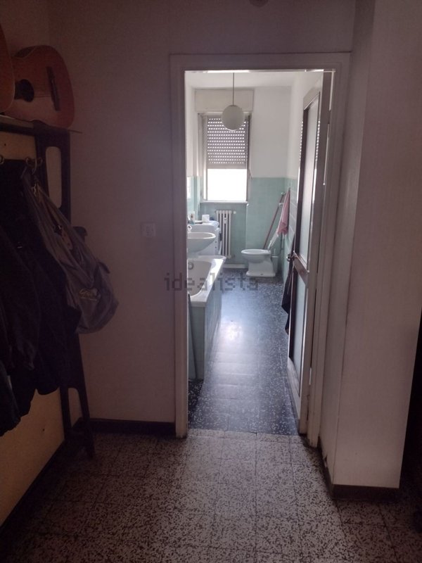 appartamento in vendita a Milano in zona Lorenteggio
