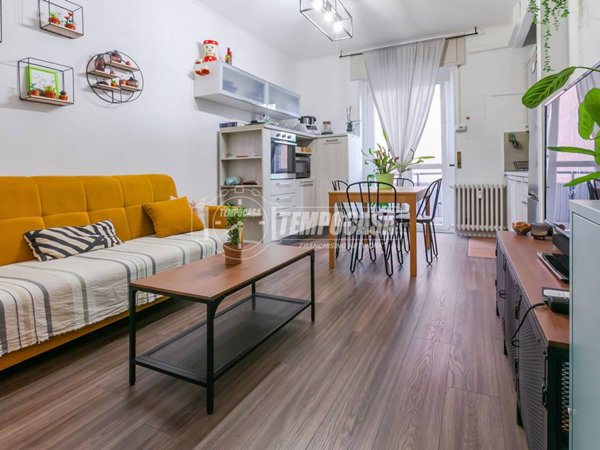appartamento in vendita a Milano in zona Dergano