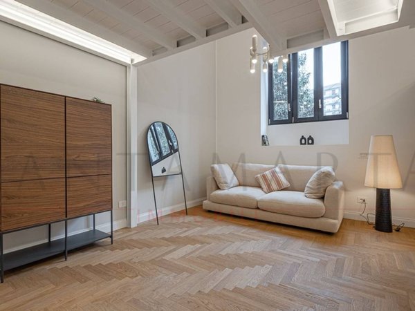 appartamento in vendita a Milano in zona Bande Nere