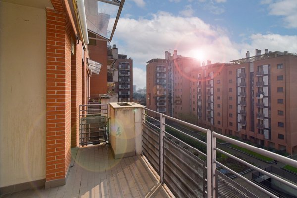 appartamento in vendita a Milano in zona Piazzale Lodi