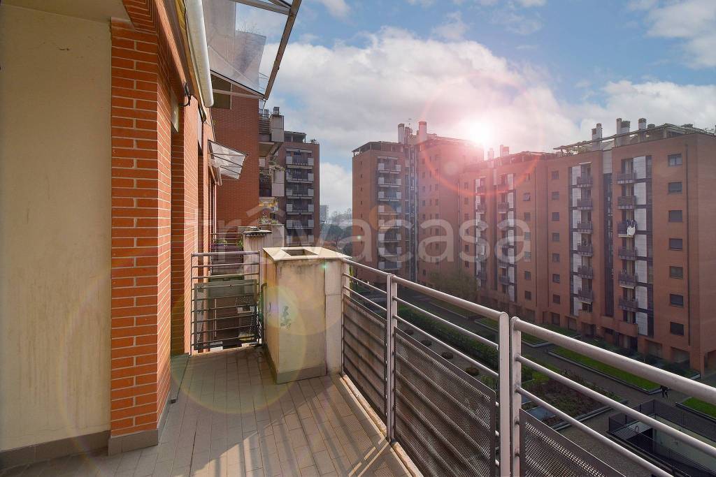 appartamento in vendita a Milano in zona Piazzale Lodi