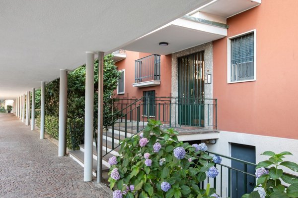 appartamento in vendita a Milano in zona Bocconi