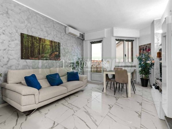appartamento in vendita a Milano in zona Chiesa Rossa