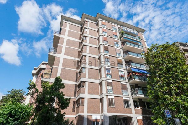 appartamento in vendita a Milano in zona Città Studi