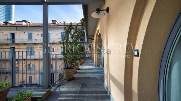 appartamento in vendita a Milano in zona Porta Garibaldi