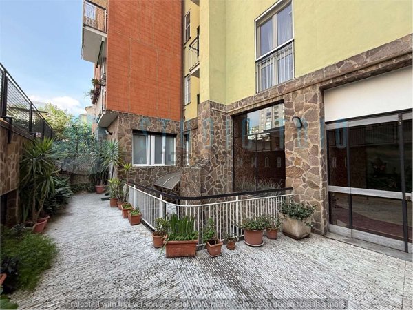 appartamento in vendita a Milano in zona Città Studi
