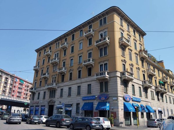 appartamento in vendita a Milano in zona Corvetto