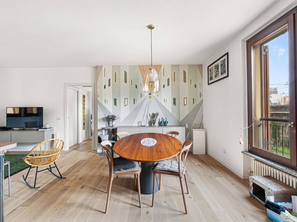 appartamento in vendita a Milano in zona Città Studi