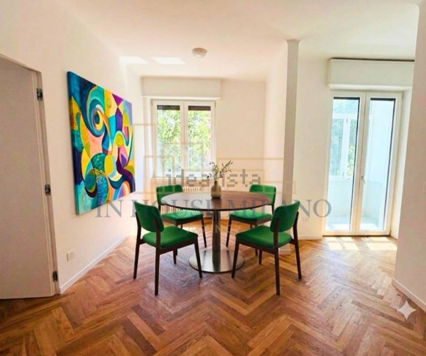 appartamento in vendita a Milano in zona Vigentino