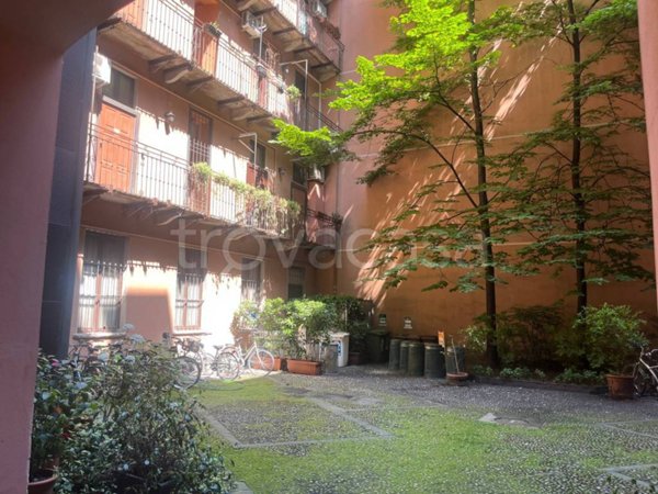 appartamento in vendita a Milano in zona Porta Garibaldi