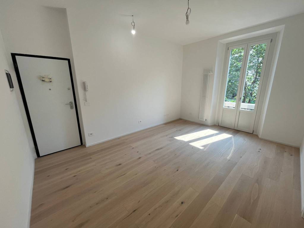 appartamento in vendita a Milano in zona Solari