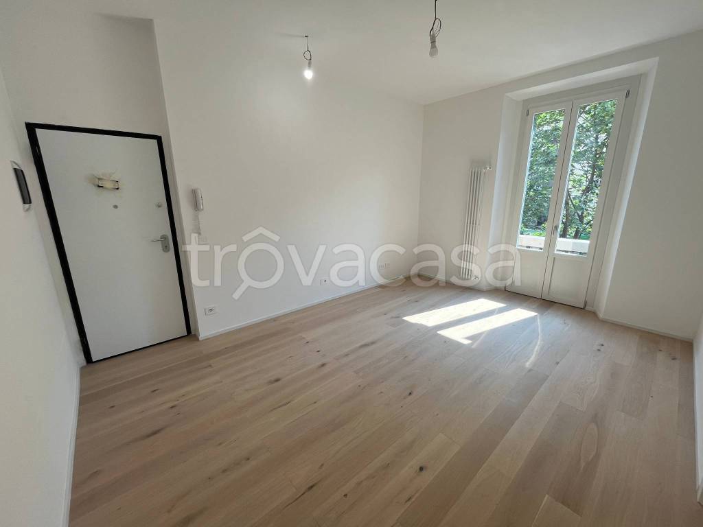 appartamento in vendita a Milano in zona Solari