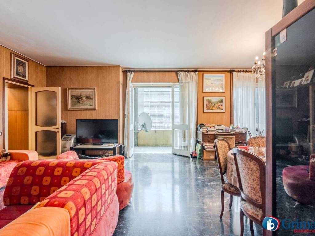 appartamento in vendita a Milano in zona Isola