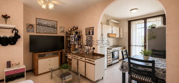 appartamento in vendita a Milano in zona Muggiano