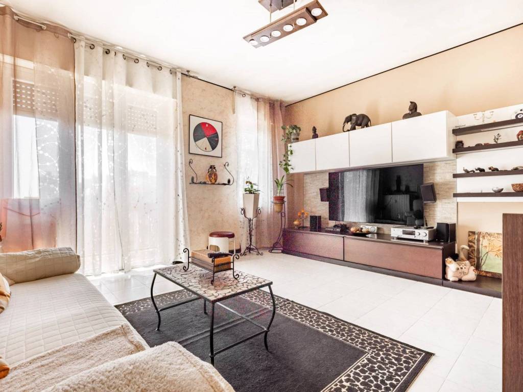 appartamento in vendita a Milano in zona Vialba