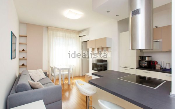 appartamento in vendita a Milano in zona Isola