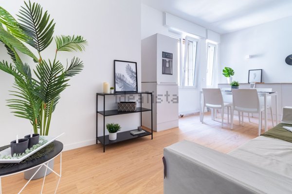 appartamento in vendita a Milano in zona Ponte Seveso