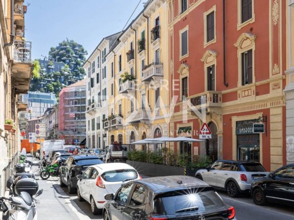 appartamento in vendita a Milano in zona Isola