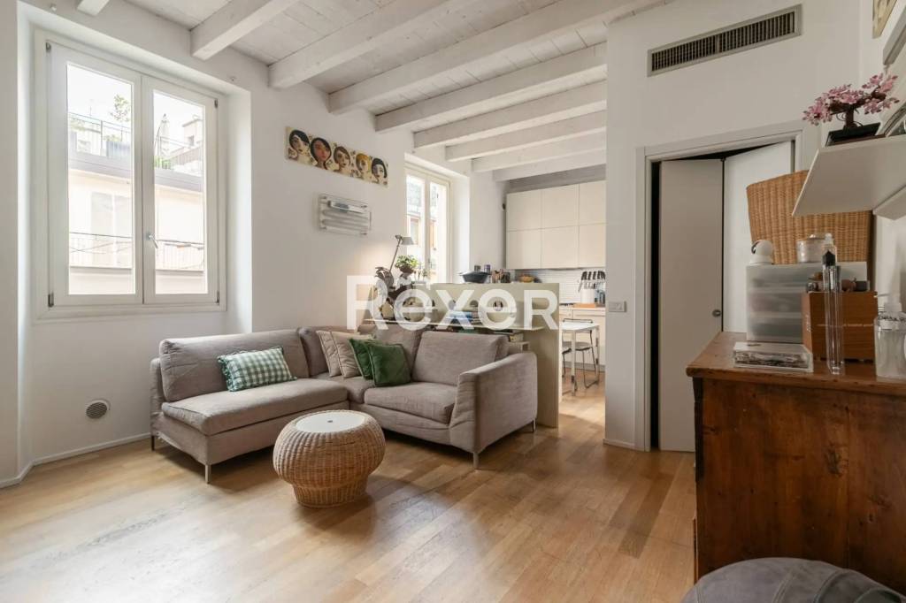 appartamento in vendita a Milano in zona Porta Genova